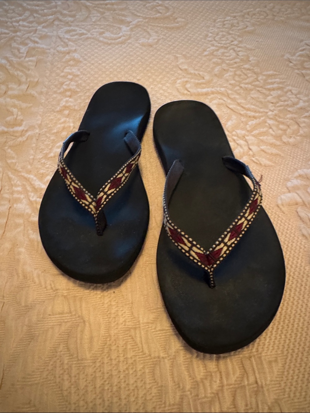 Reef Black Flip-Flop Sandals with Red and Cream Bead-Pattern Straps